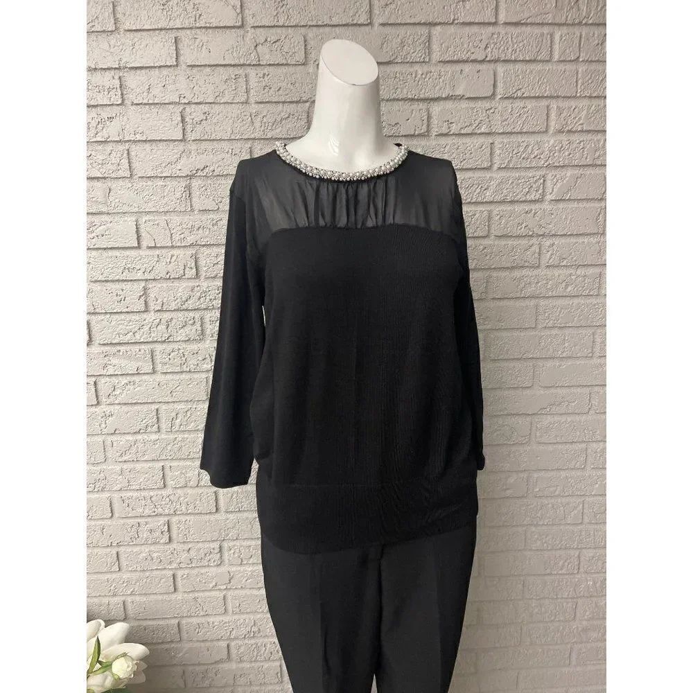 Cable & Gauge Black Faux Pearl Neckline Sweater / Top Size M